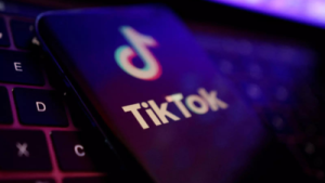 Former Activision CEO Kotick Weighs Bid for TikTok Amid US Ban Threat