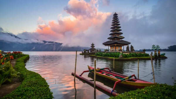 Scenic view of a beach in Bali, Indonesia.