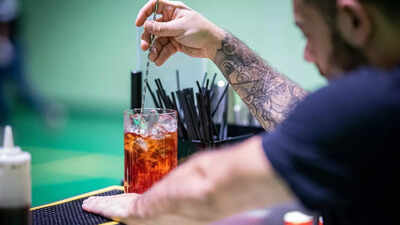 Mixing different alcoholic beverages
